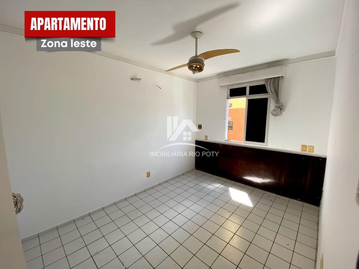 Apartamento à venda com 3 quartos, 63m² - Foto 15