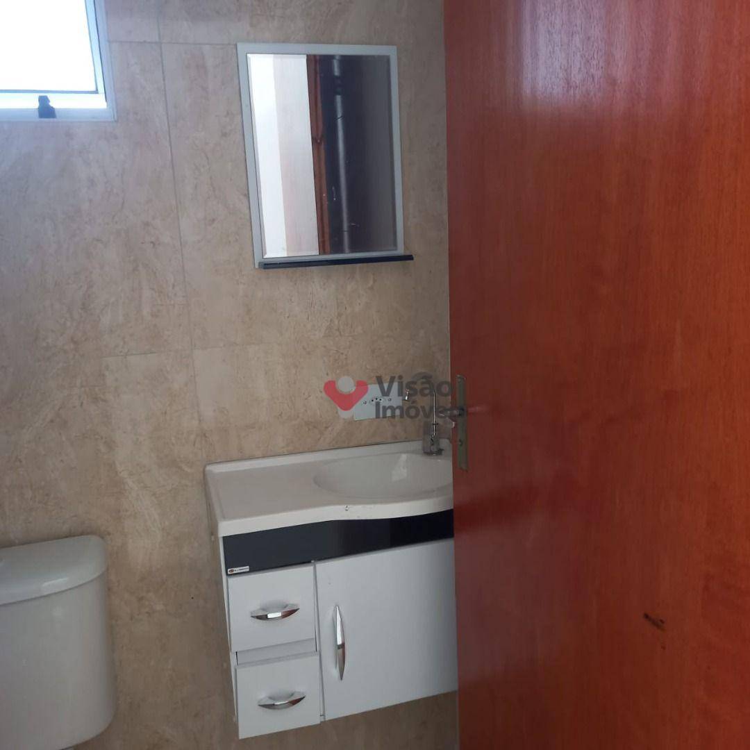 Casa à venda com 2 quartos, 70m² - Foto 10