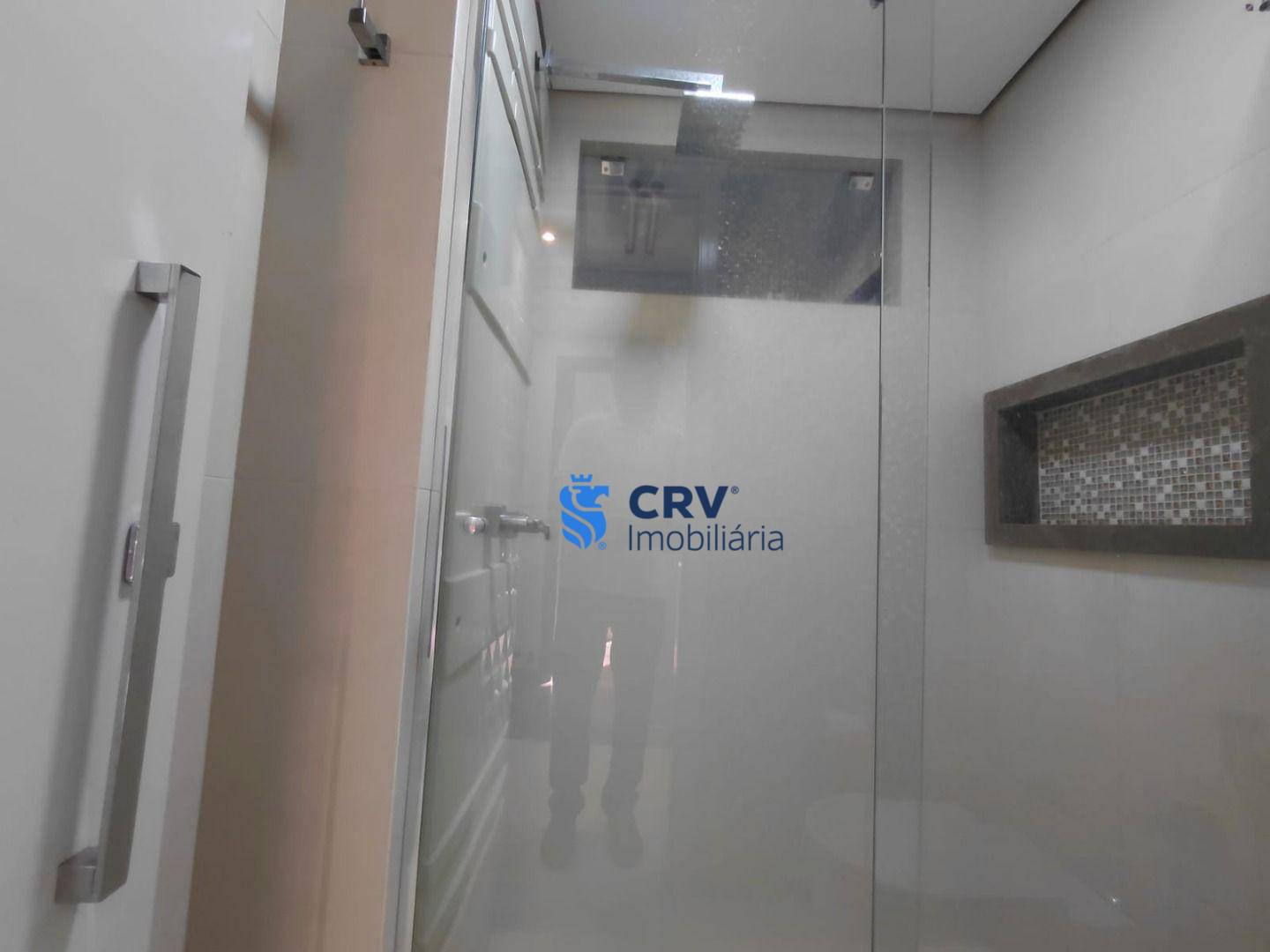 Apartamento para alugar com 3 quartos, 101m² - Foto 10