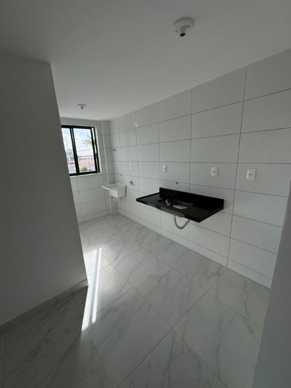 Apartamento à venda com 2 quartos, 51m² - Foto 7