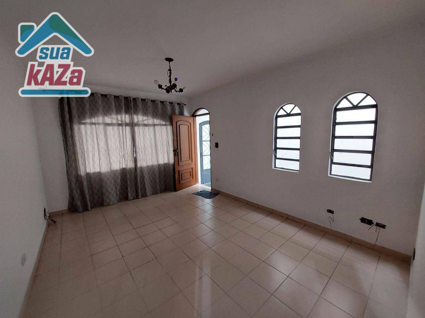 Sobrado à venda com 3 quartos, 180m² - Foto 2