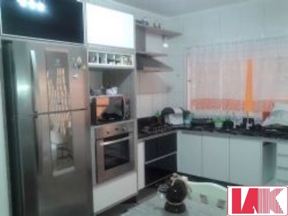 Sobrado à venda com 3 quartos, 180m² - Foto 4