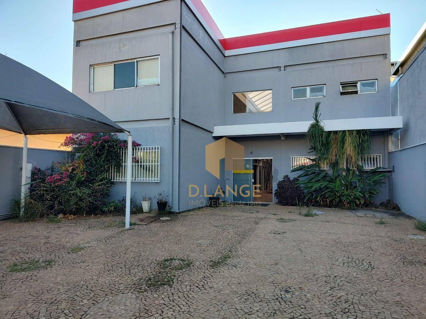 Prédio Inteiro para alugar, 200m² - Foto 1