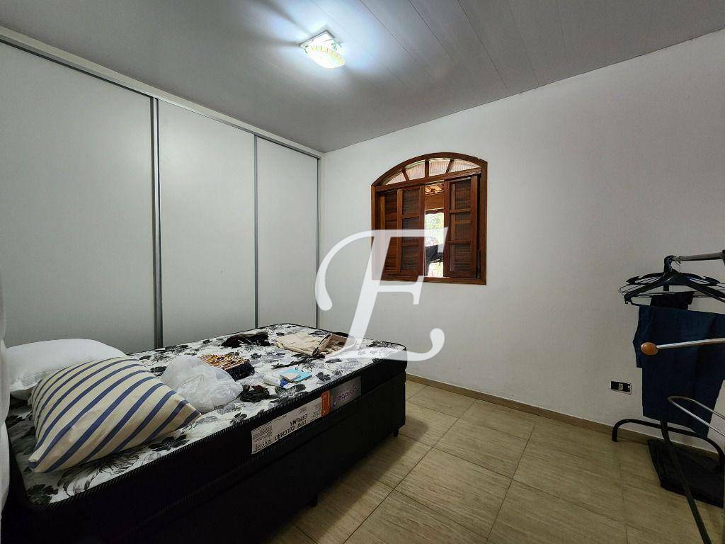 Chácara à venda com 3 quartos, 282m² - Foto 14