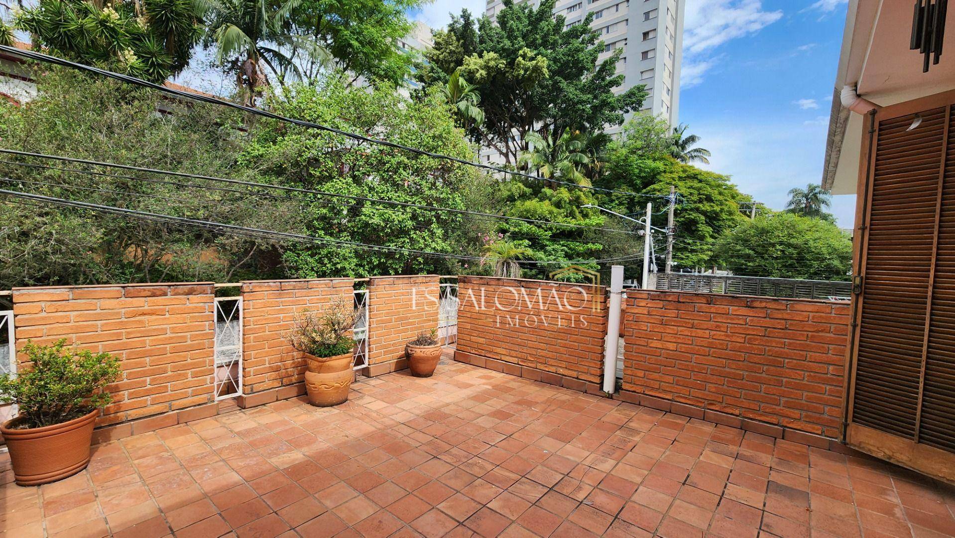 Sobrado à venda com 3 quartos, 206m² - Foto 2