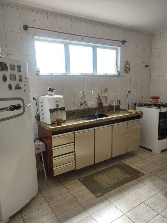 Apartamento à venda com 2 quartos, 69m² - Foto 9