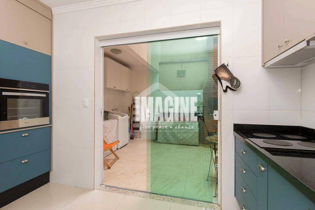 Sobrado à venda com 3 quartos, 200m² - Foto 26