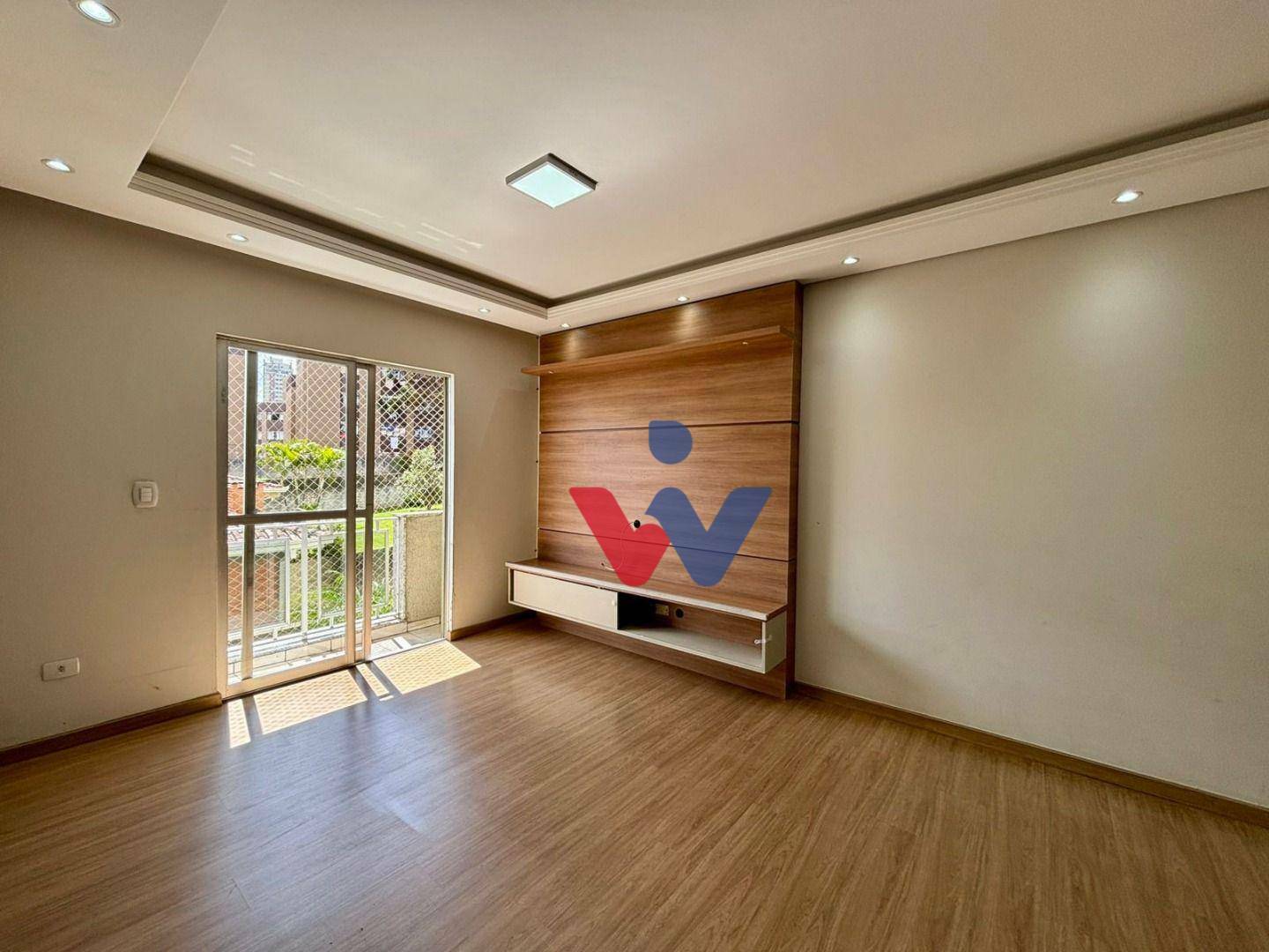 Apartamento à venda com 3 quartos, 77m² - Foto 3