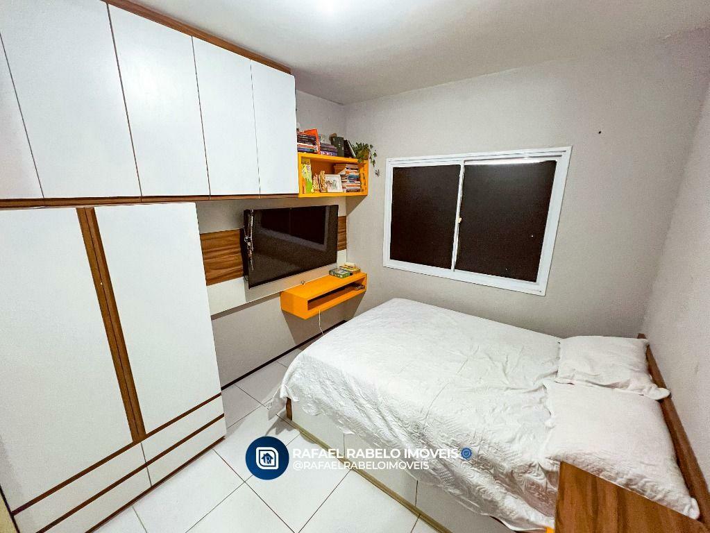 Casa à venda com 2 quartos, 90m² - Foto 8