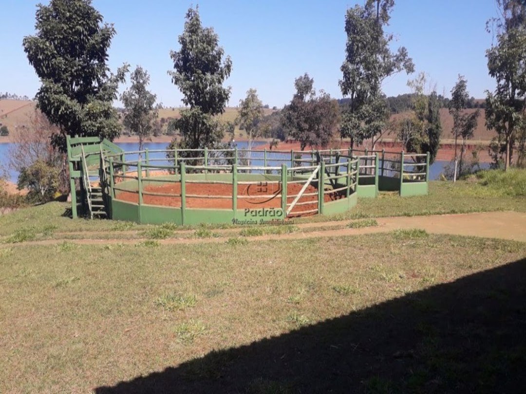 Haras e Área Rural Padrão à venda com 1 quarto, 121000m² - Foto 3