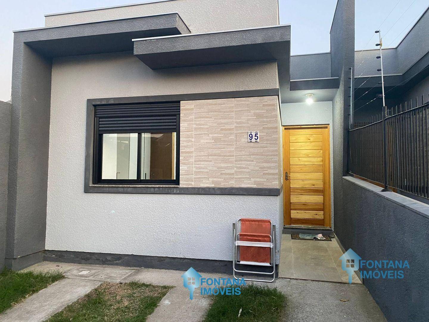 Casa à venda com 2 quartos, 53m² - Foto 1