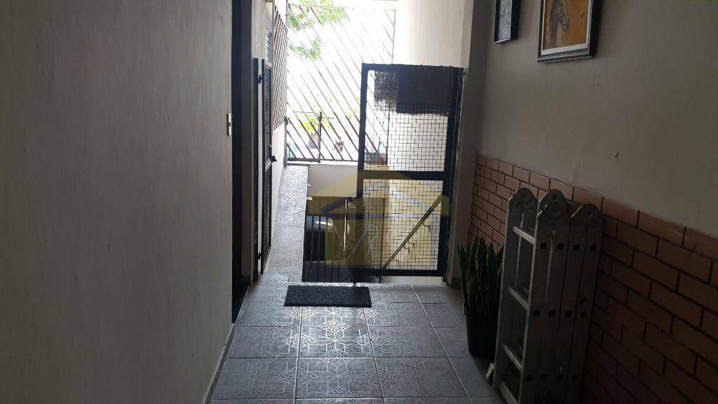 Sobrado à venda com 6 quartos, 350m² - Foto 47