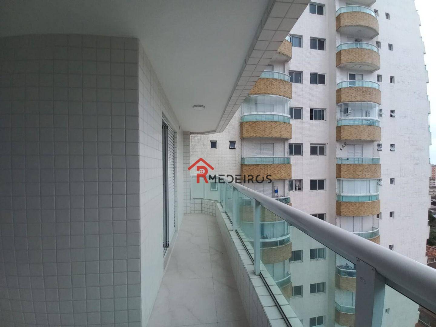 Apartamento à venda com 2 quartos, 69m² - Foto 5