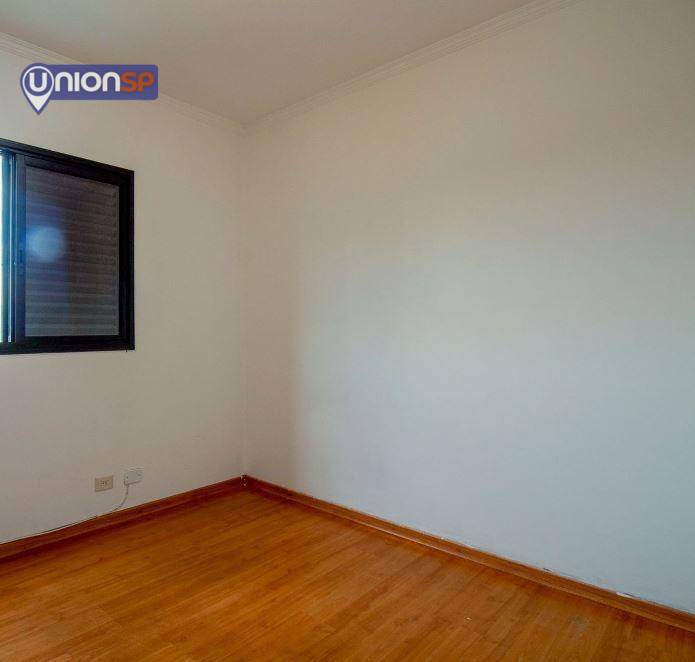 Apartamento à venda com 2 quartos, 68m² - Foto 8