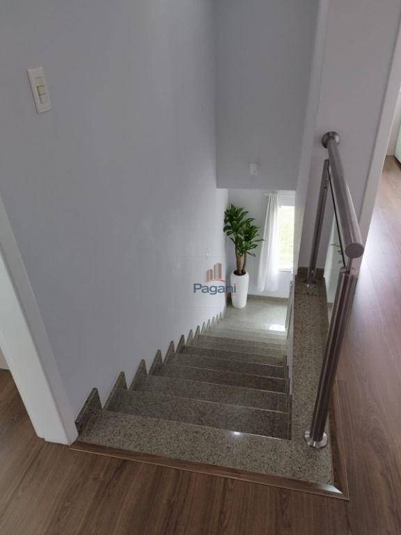 Casa à venda com 3 quartos, 120m² - Foto 8