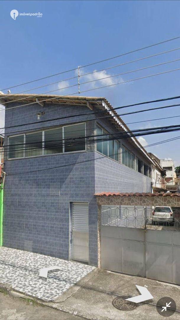 Casa para alugar com 2 quartos, 150m² - Foto 2