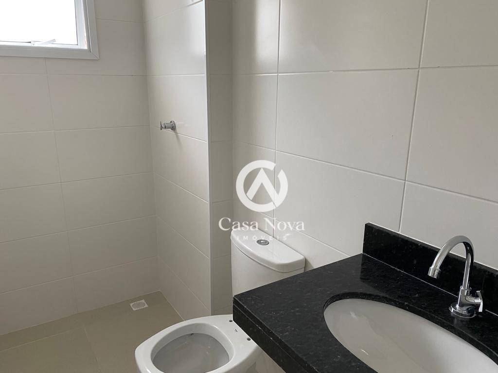 Apartamento à venda com 2 quartos, 67m² - Foto 13