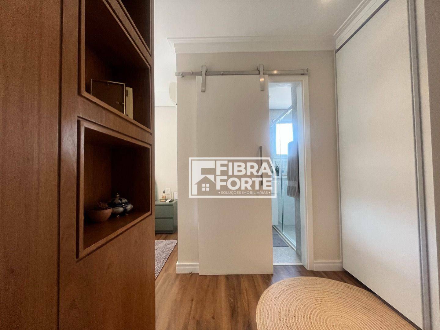 Apartamento à venda com 3 quartos, 137m² - Foto 31