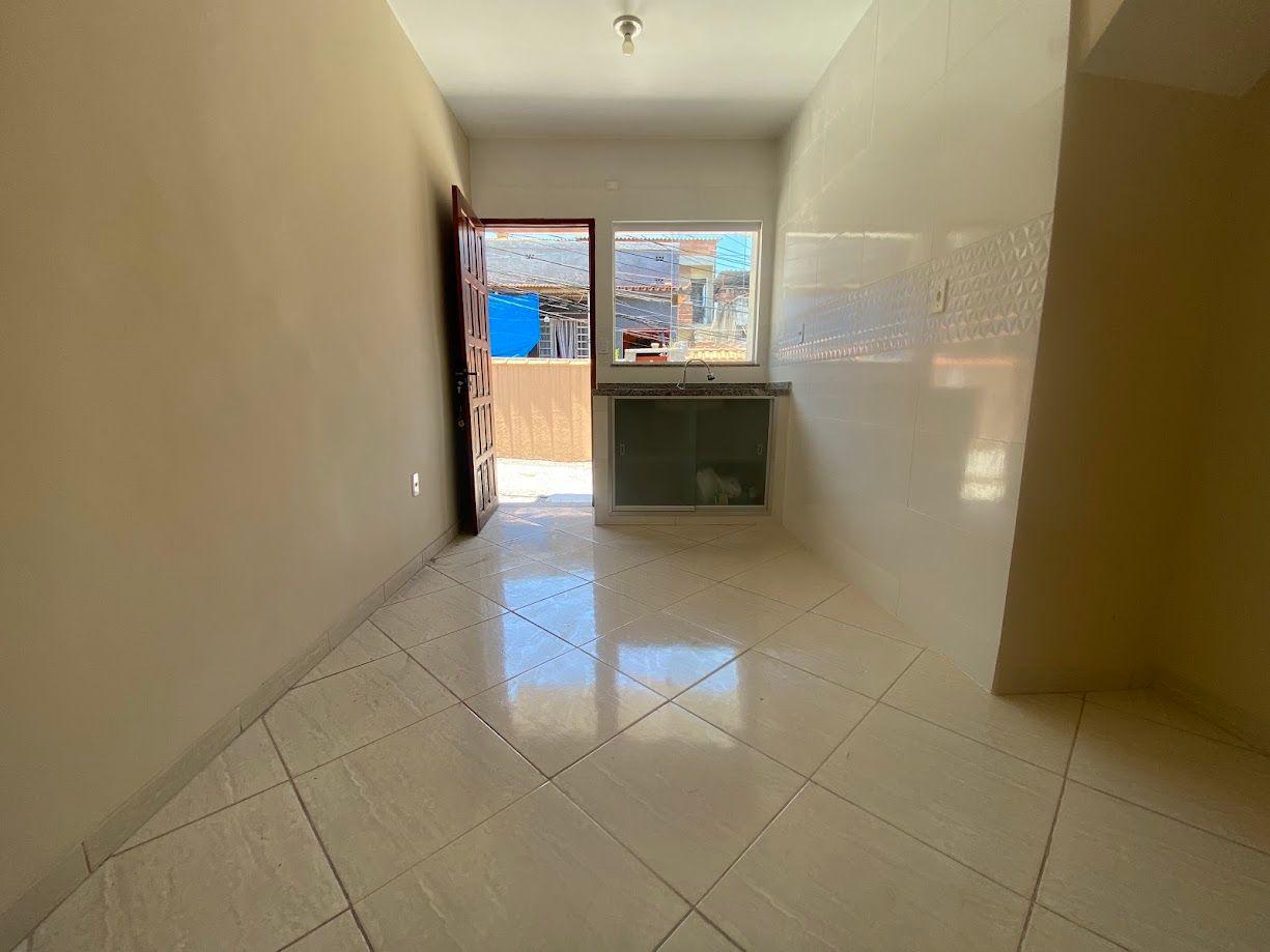 Casa à venda com 2 quartos, 60M2 - Foto 3