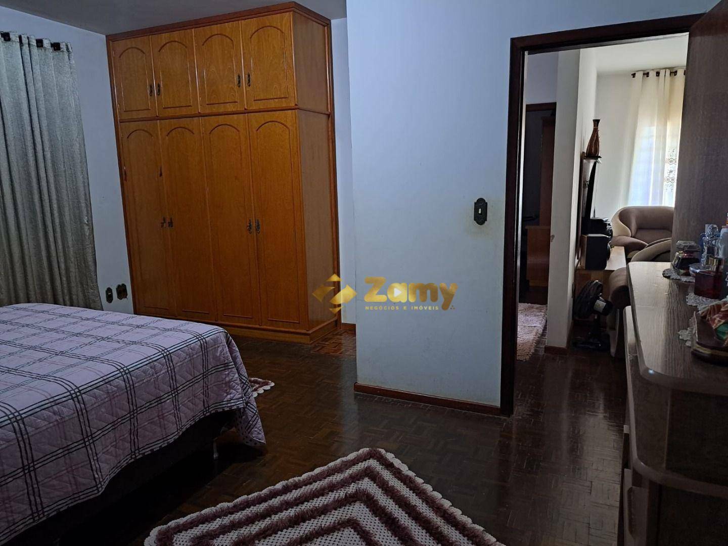 Sobrado à venda com 4 quartos, 349m² - Foto 19