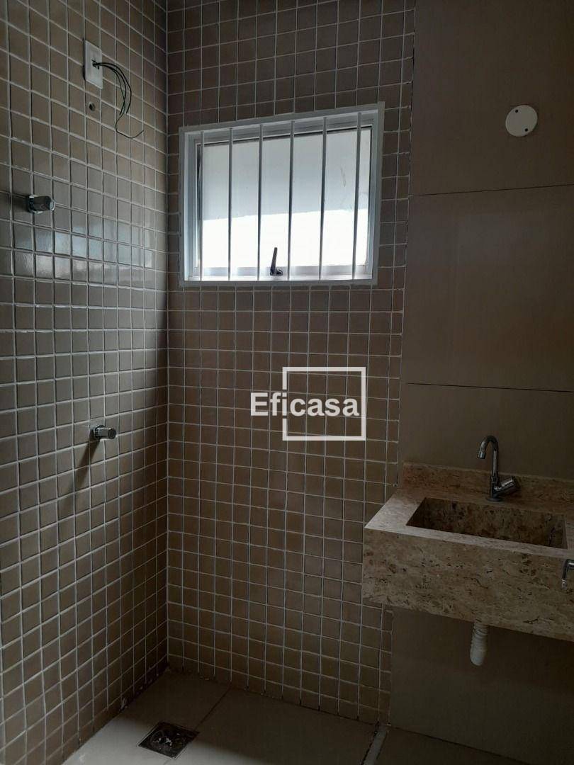 Casa à venda com 2 quartos, 50m² - Foto 15