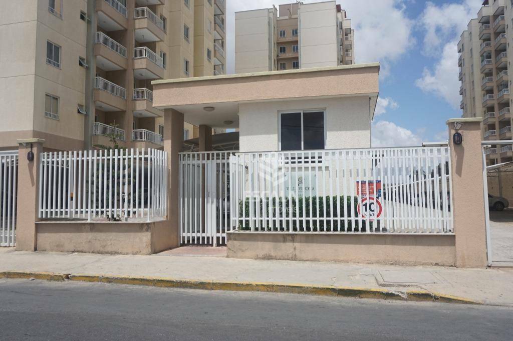 Apartamento para alugar com 3 quartos, 75m² - Foto 1