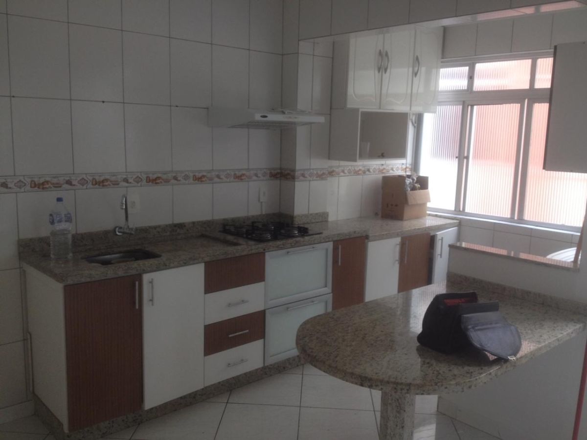 Apartamento para alugar com 2 quartos, 60m² - Foto 1