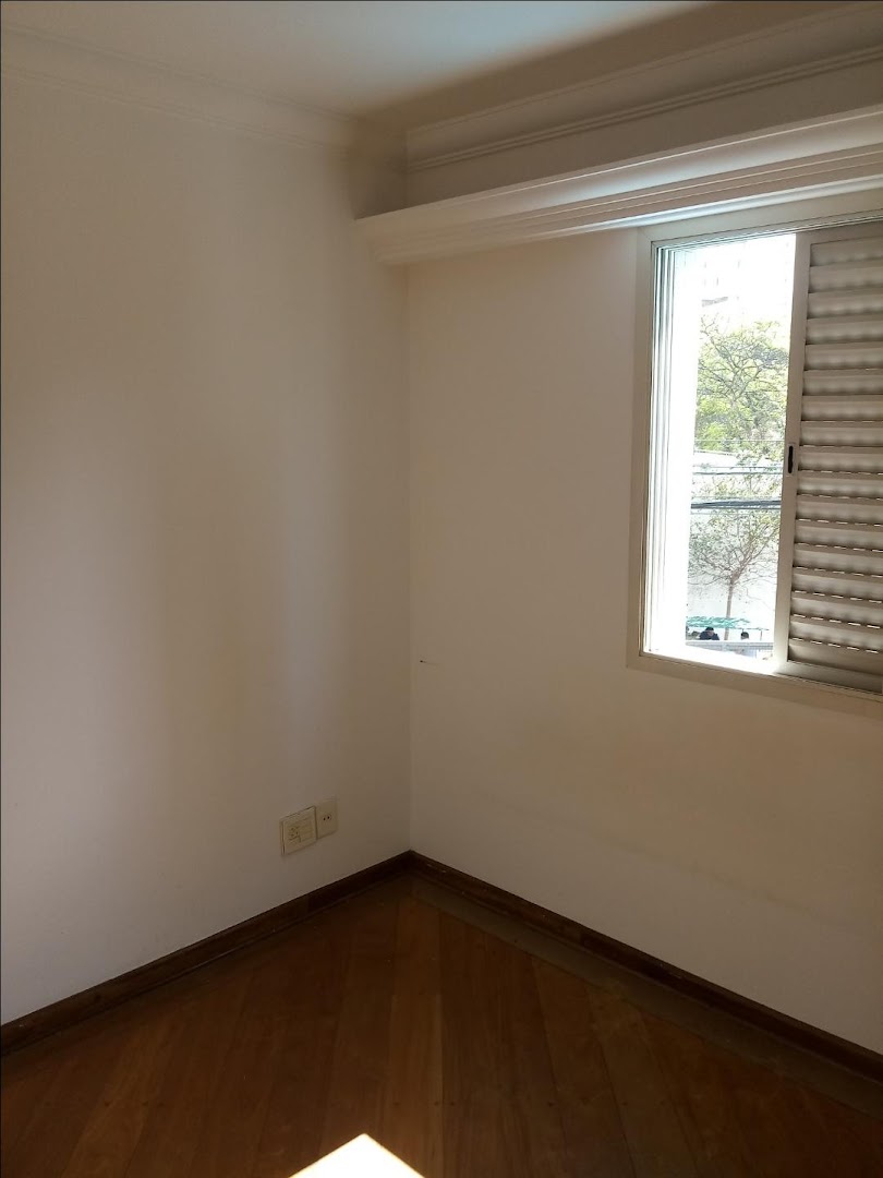 Apartamento para alugar com 3 quartos, 156m² - Foto 15