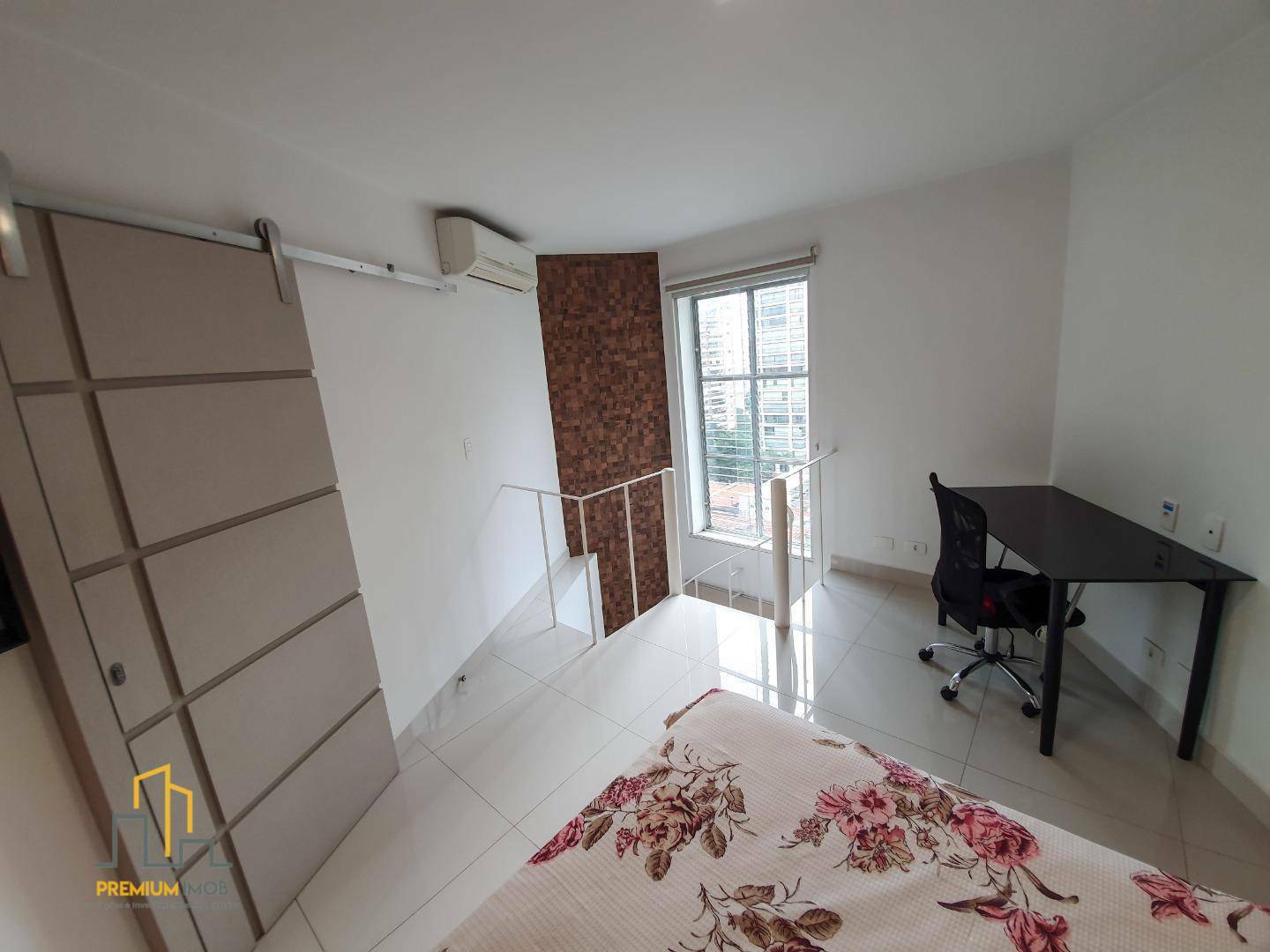 Apartamento para alugar com 1 quarto, 46m² - Foto 11