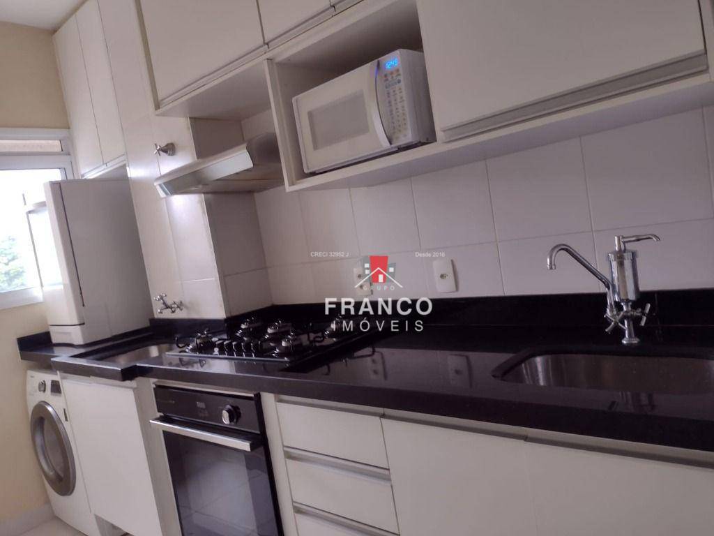 Apartamento à venda com 2 quartos, 62m² - Foto 10