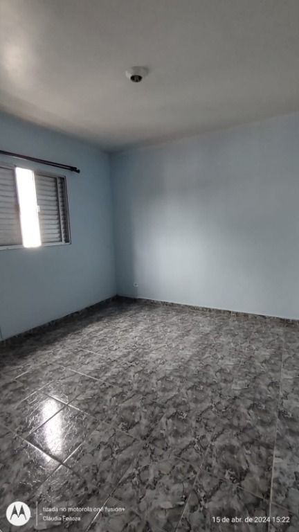 Sobrado para alugar com 2 quartos, 80m² - Foto 2