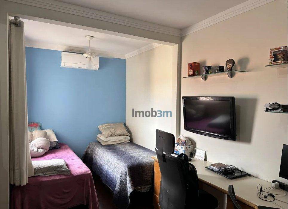 Casa à venda com 3 quartos, 196m² - Foto 10