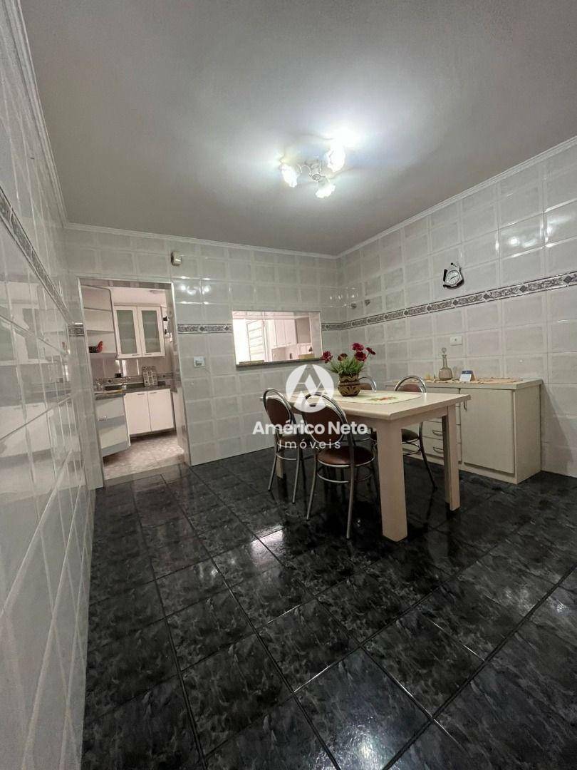 Sobrado à venda com 2 quartos, 110m² - Foto 13