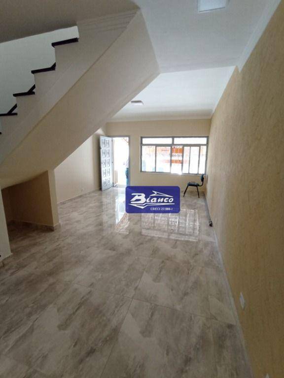 Sobrado à venda com 2 quartos, 109m² - Foto 1