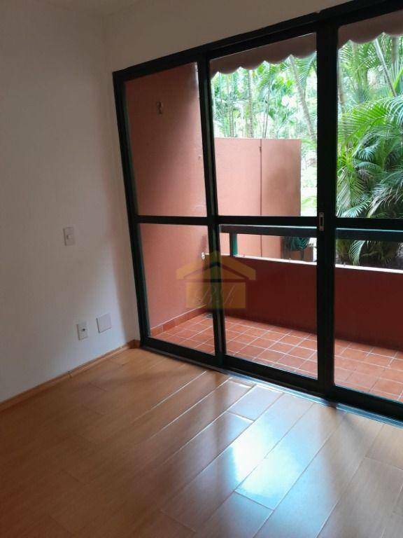 Apartamento à venda com 3 quartos, 97m² - Foto 2