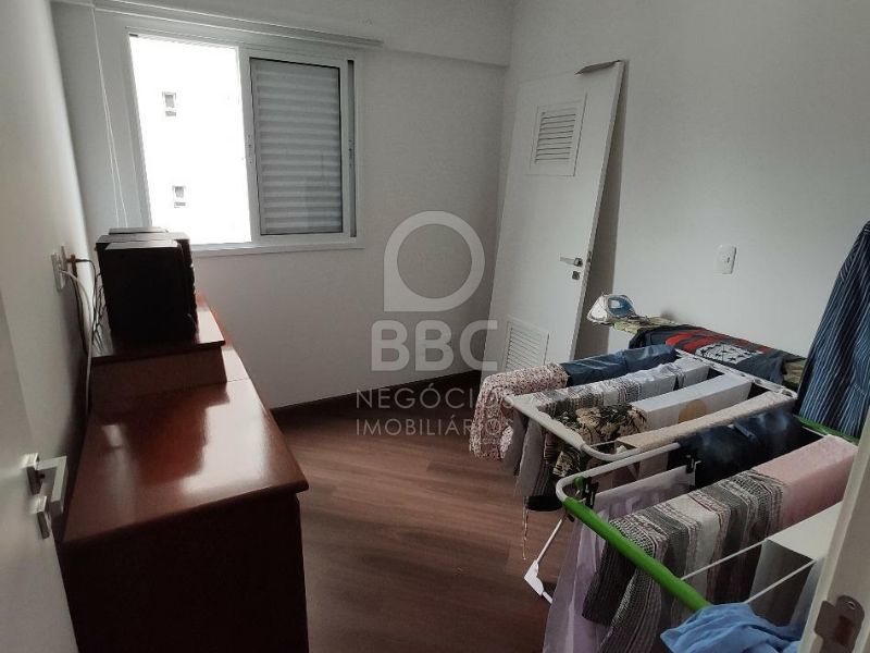 Apartamento à venda com 3 quartos, 87m² - Foto 12