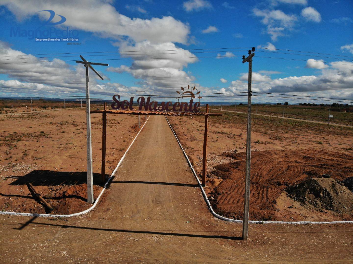 Loteamento e Condomínio, 200 m² - Foto 2