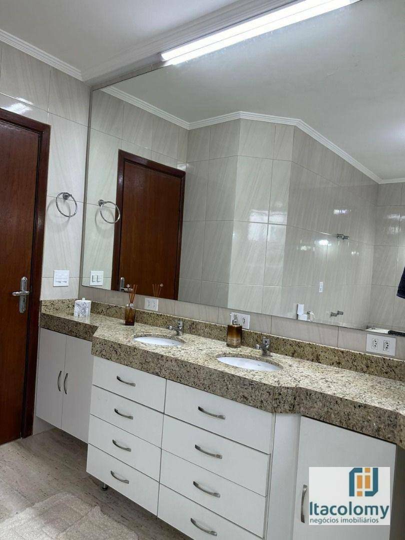 Casa de Condomínio à venda com 4 quartos, 308m² - Foto 25