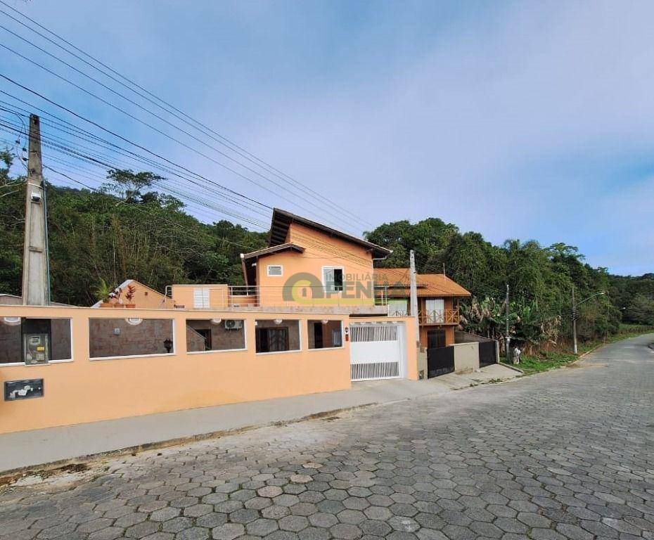Casa, 4 quartos, 93 m² - Foto 1