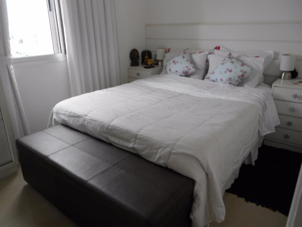 Apartamento à venda com 2 quartos, 65m² - Foto 4