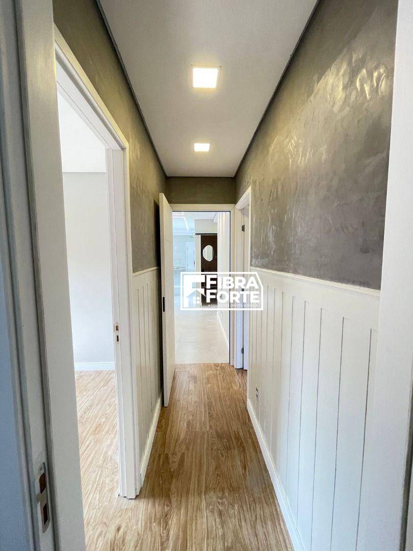 Apartamento à venda com 3 quartos, 102m² - Foto 6