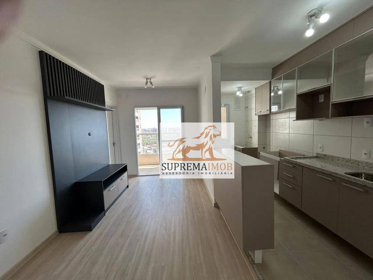 Apartamento à venda com 2 quartos, 62m² - Foto 1