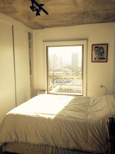 Apartamento à venda com 1 quarto, 70m² - Foto 10