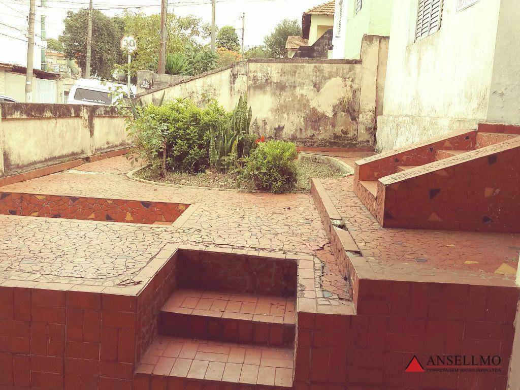 Casa à venda com 5 quartos, 182m² - Foto 18