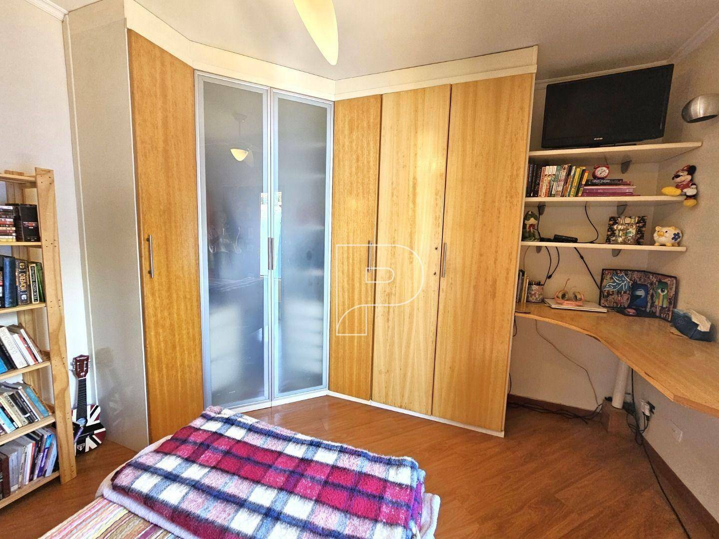 Casa de Condomínio à venda com 4 quartos, 300m² - Foto 25