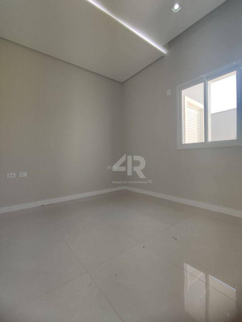 Casa à venda com 3 quartos, 123m² - Foto 5