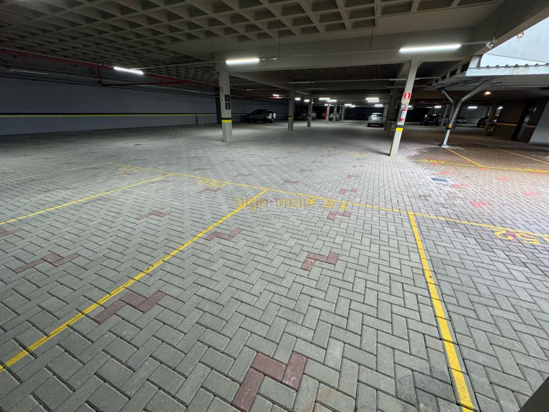 Apartamento à venda com 2 quartos, 75m² - Foto 10