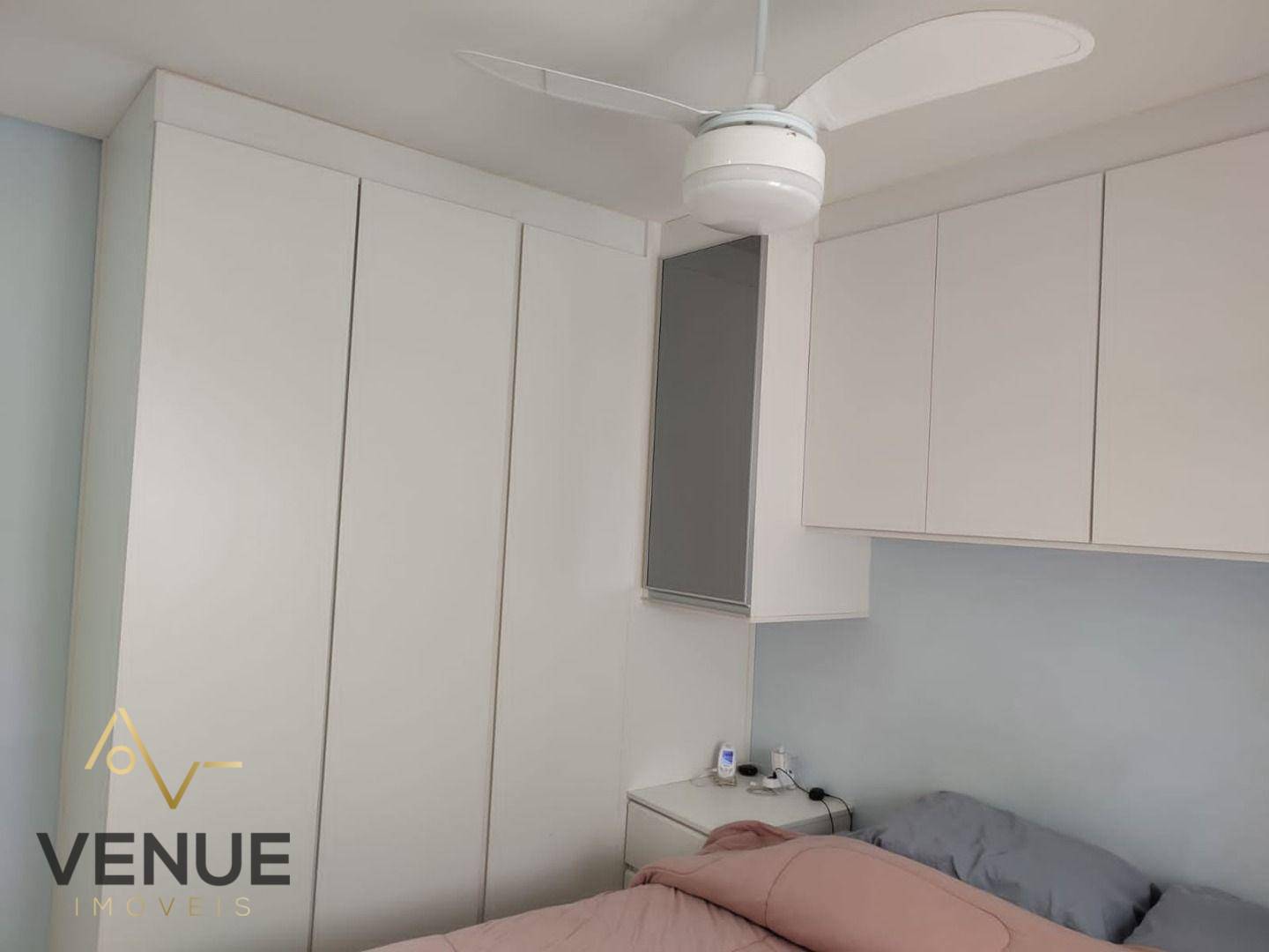 Apartamento à venda com 2 quartos, 65m² - Foto 30