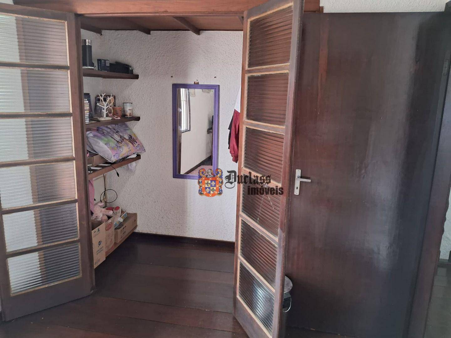 Sobrado à venda com 4 quartos, 200m² - Foto 29