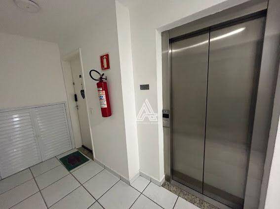 Apartamento à venda com 3 quartos, 167m² - Foto 34